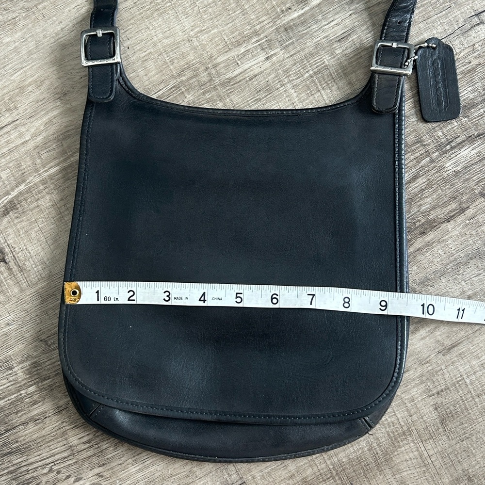 Vintage Coach 9135 Hippie Bag - Picture 2 of 9